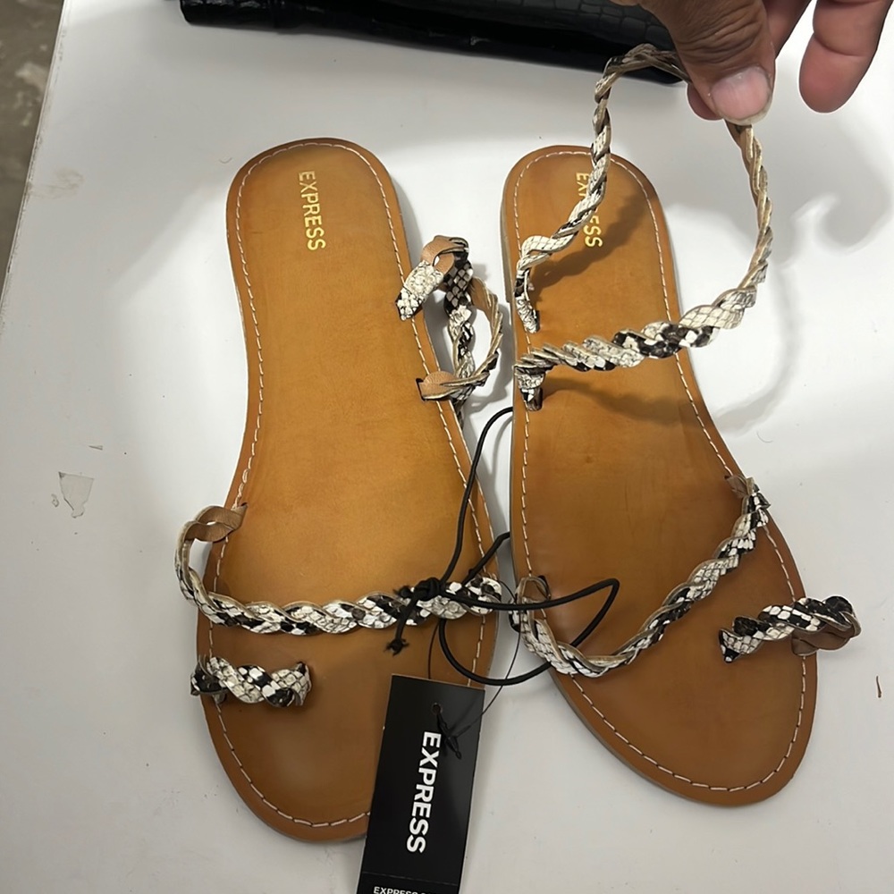Sandalias